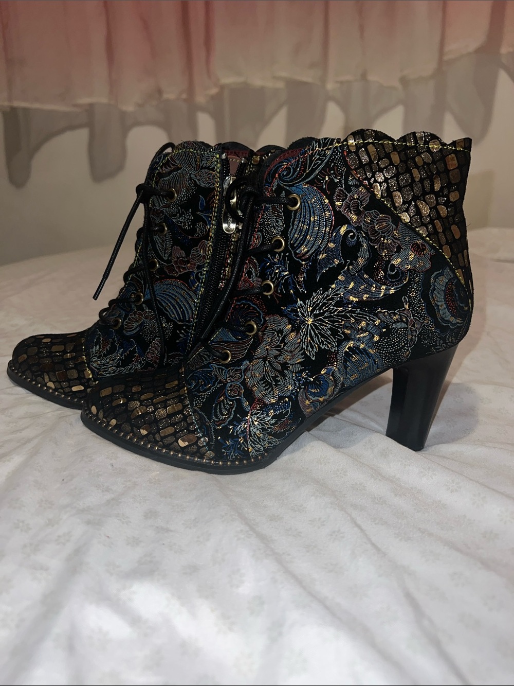 Spring step boots